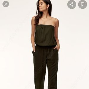 Aritzia!! Tabata jumper 🌿🍓